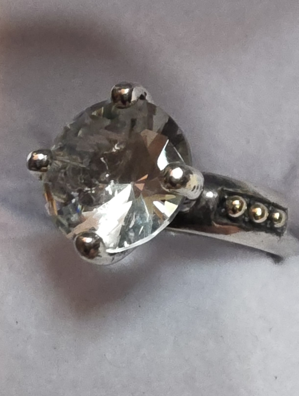 14K & STERLING WHITE SAPPHIRE  SOLITAIRE, RING. SIZE 5  3.30 Grams